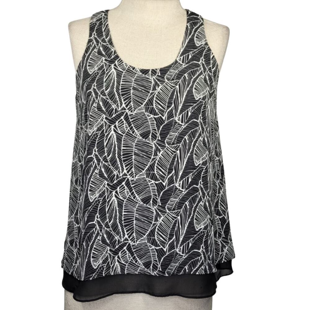 Loft Black and White Sleeveless Blouse Size XSP